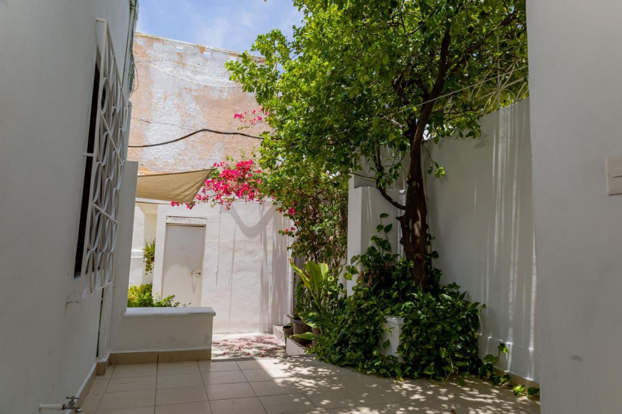 Hotel Las Palmas Cancun Centro Exterior photo